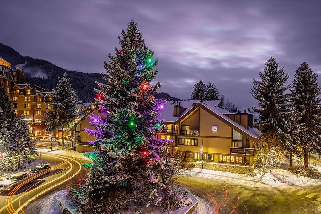 Whistler Village Inn & Suites Exterior photo