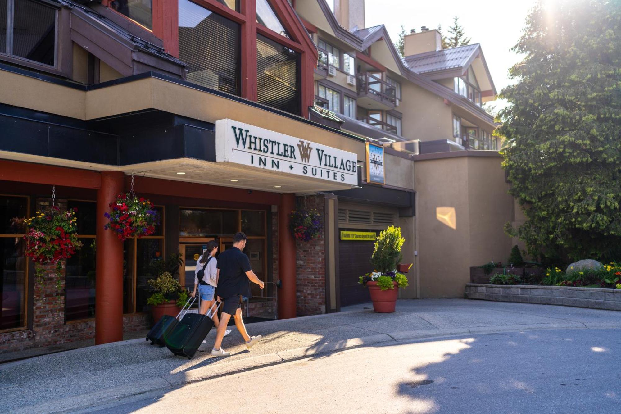 Whistler Village Inn & Suites Exterior photo
